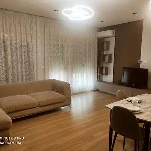 https://alinas-house.albaniahotels.org